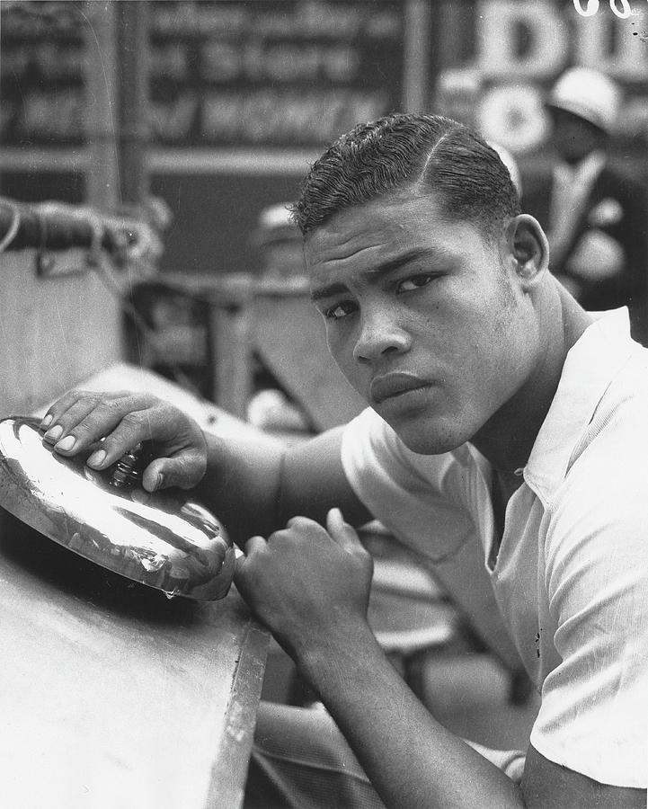Boxer Joe Louis Photograph by Chicago History Museum