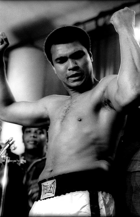 Boxer Muhammad Ali Flexes His Muscles Photograph by New York Daily News Archive