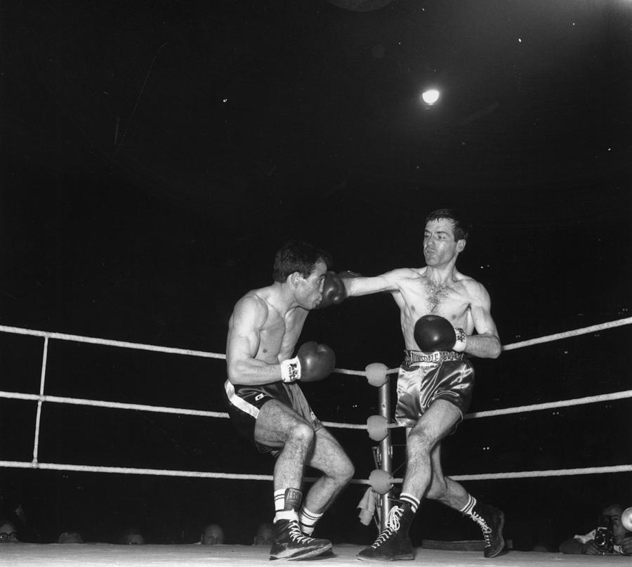 Boxing Match Photograph by Central Press