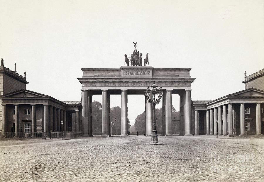 Brandenburg Gate Photograph by Bettmann
