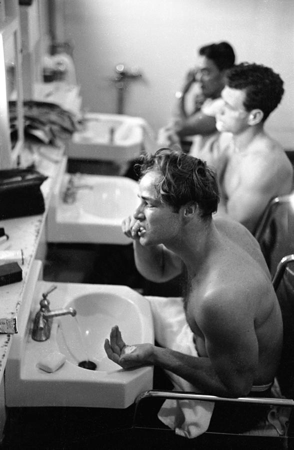 Marlon Brando Photograph - Brando During Rehearsals For The Men by Ed Clark