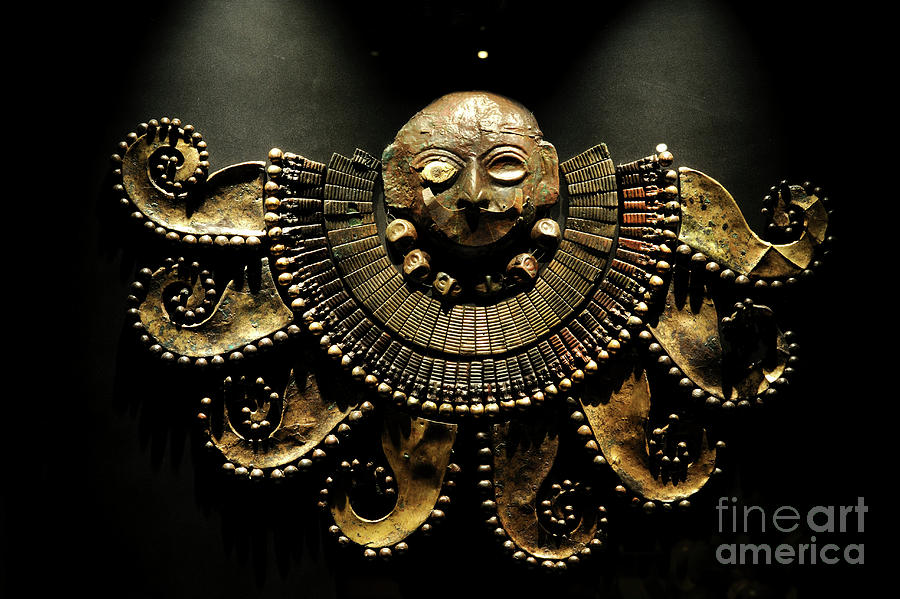 Breastplate From Lord Of Sipans Tomb Photograph by Marco Ansaloni / Science Photo Library