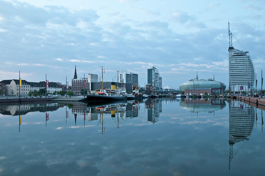 Bremerhaven In The Morning Photograph by Kemter
