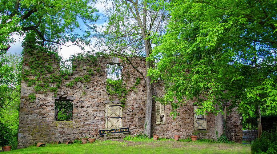 Bridgetown Mill House in Ruins Photograph by Bill Cannon
