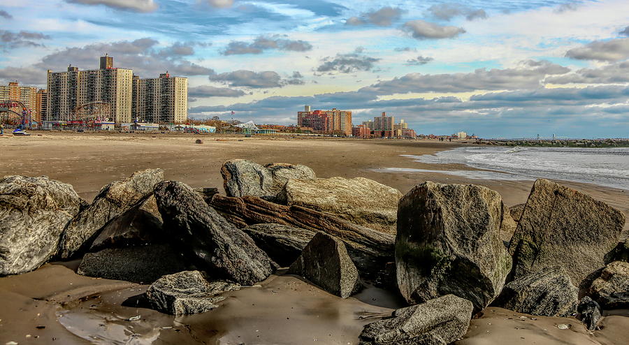 Brighton Beach Coney Island Ny Photograph by Chuck Kuhn