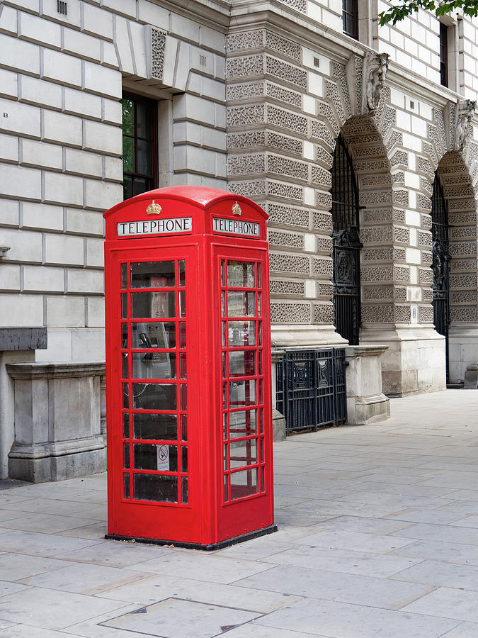 British phone booth 7180437 Photograph by Deidre Elzer-Lento