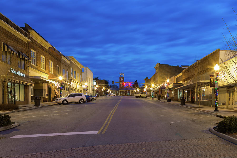 Broad Street Altavista Photograph by Tim Wilson | Fine Art America