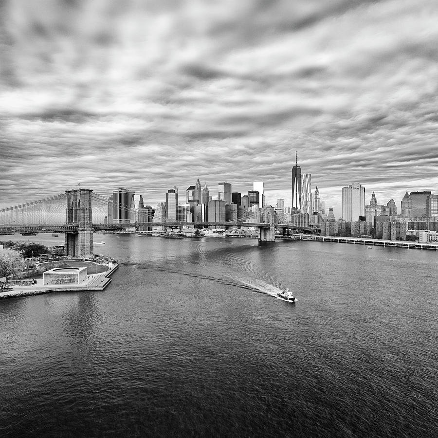 Brooklyn Bridge & Nyc Skyline Digital Art by Pietro Canali
