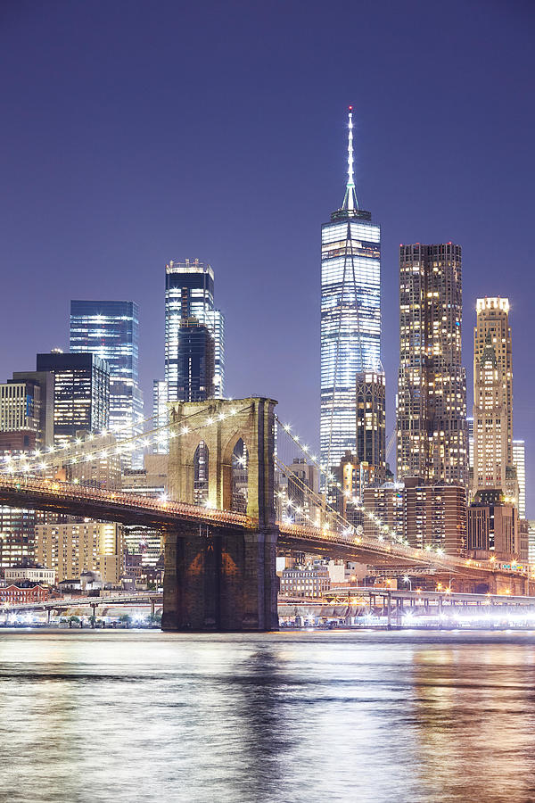 Brooklyn Bridge And Manhattan Skyline Photograph by Maciej Bledowski