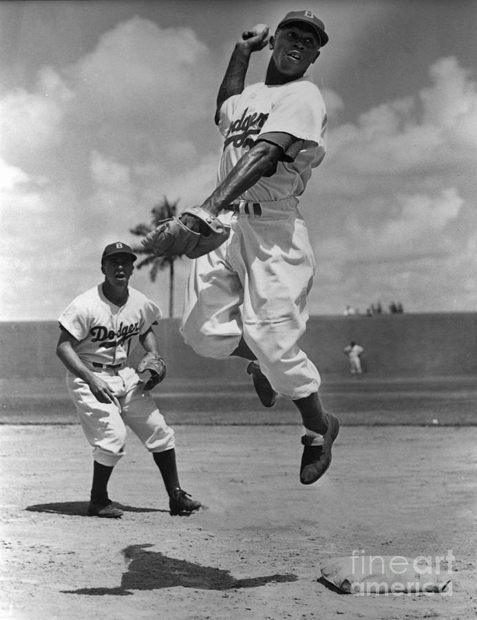 Pee Wee Reese Wood Print by National Baseball Hall Of Fame Library 