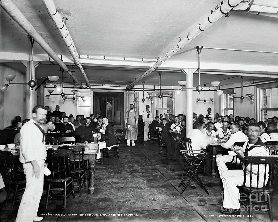 Brooklyn Navy Yard Hospital Photograph by Granger