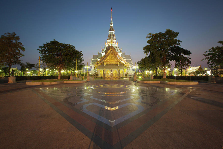Buddhist Sanctuary Of Wat Sothorn Photograph by By Chakarin Wattanamongkol