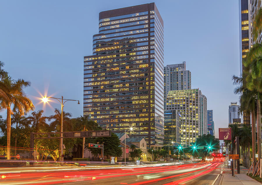 Building On Biscayne Boulevard, Downtown Miami, Florida, Usa Digital ...