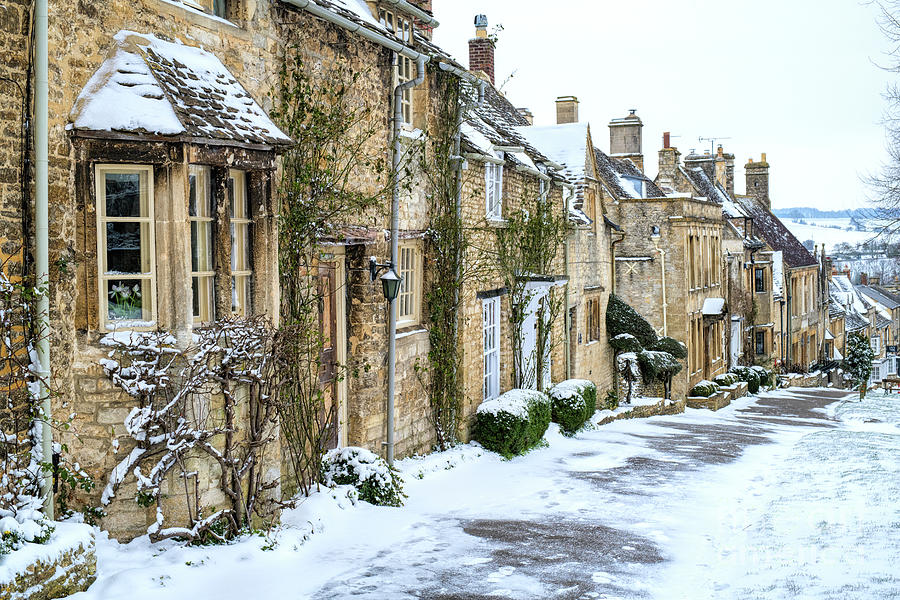 Burford Hill Cottages in December Photograph by Tim Gainey