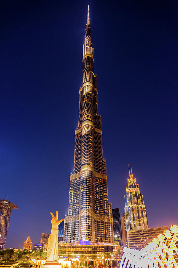 Uae Tallest Building In The World