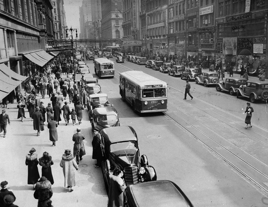 Buses On 34th Street Near Macys Photograph by New York Daily News Archive