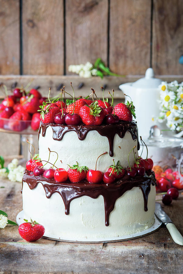 Fruit Photograph - Buttercream Cake With Strawberry Filling by Irina Meliukh