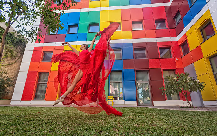 Performance Photograph - Butterfly Dance by Tali Stein