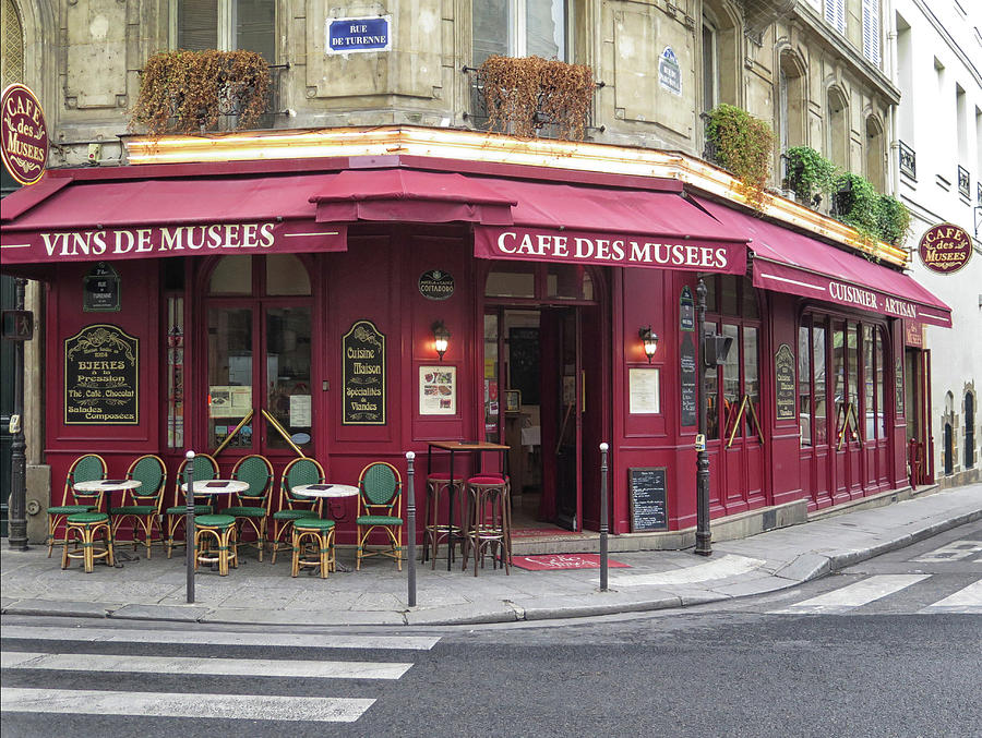 Cafe Des Musees Photograph by Dave Mills - Fine Art America