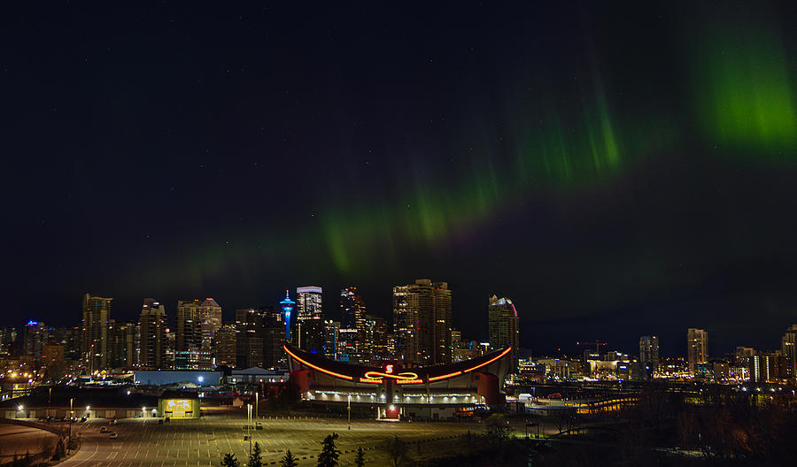 Calgary In The Aurora Night Photograph by Jenny L. Zhang ( ???