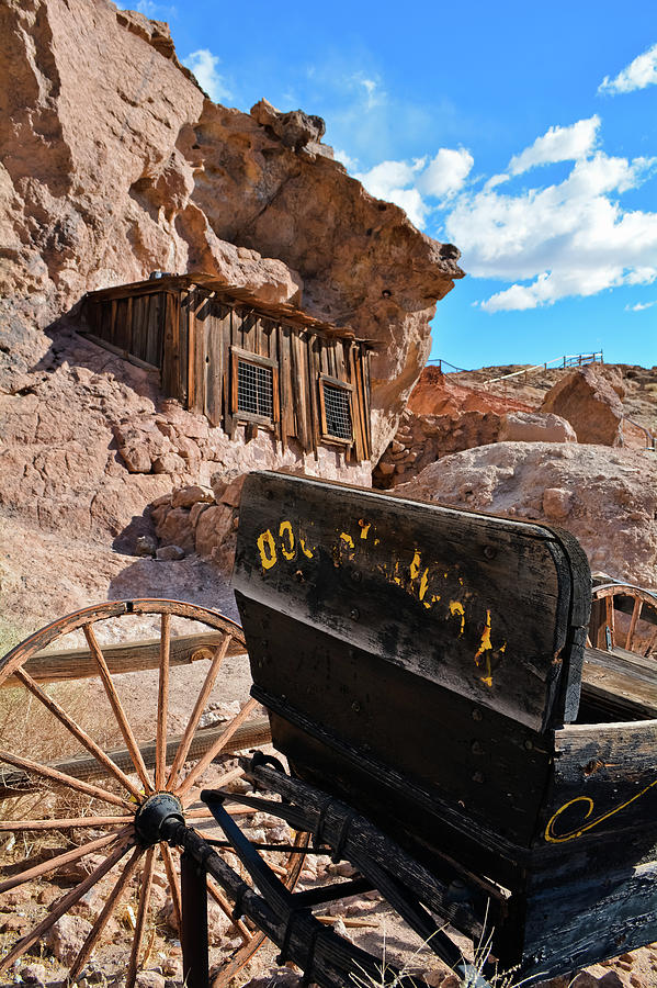 Calico Carriage Photograph by Kyle Hanson