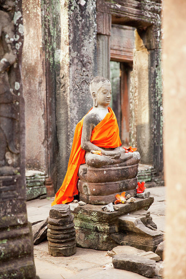 Cambodia, Siemreab, Angkor, Buddha Statue At The Bayon Temple Digital Art by Suzy Bennett