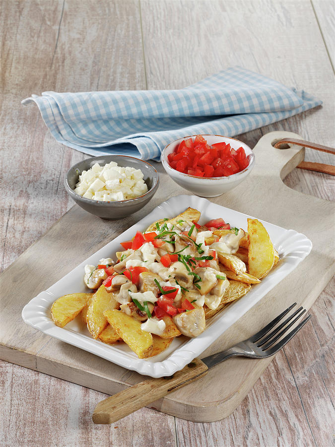 Canadian Poutine With Mozzarella, Mushrooms And Tomatoes Photograph by Stockfood Studios / Photoart
