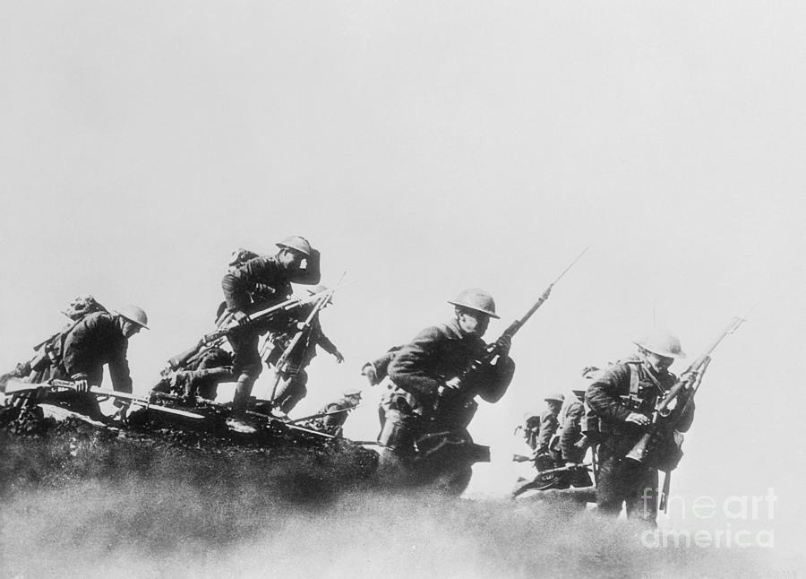 Canadian Troops Going Into Combat Photograph by Bettmann