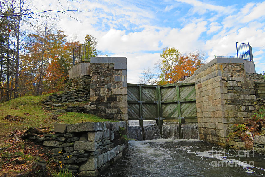 Canal Lock Gates at Shubie Canal in Dartmouth Nova Scotia Canada ...