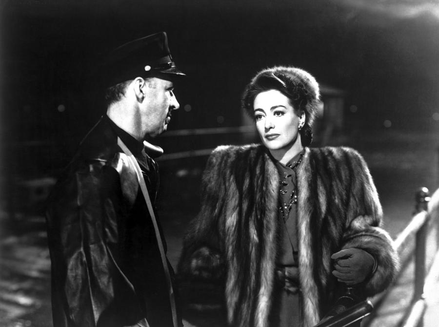 Candid Portrait Of Joan Crawford And Garry Owen In 'mildred Pierce ...