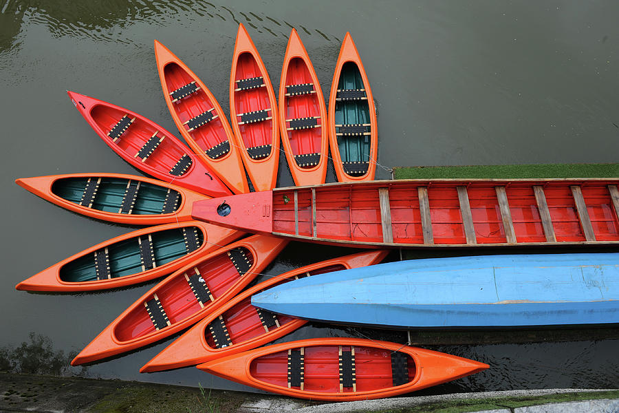 Canoes Photograph by Photograph By Bernd Zillich