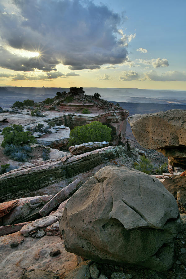 Canyonlands National Park Sunset Photograph by Ray Mathis