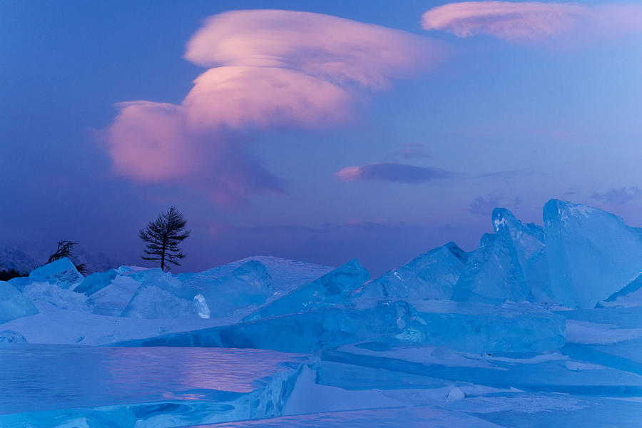 Ice Photograph - Cape Pokoyniki by Alexey Kharitonov