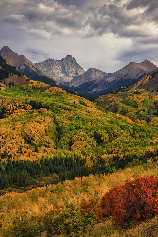 Capitol Peak Photograph by Michael Zheng - Fine Art America