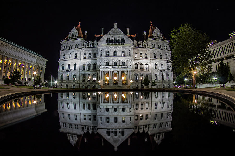 Capitol Reflections Photograph by Jay Smith