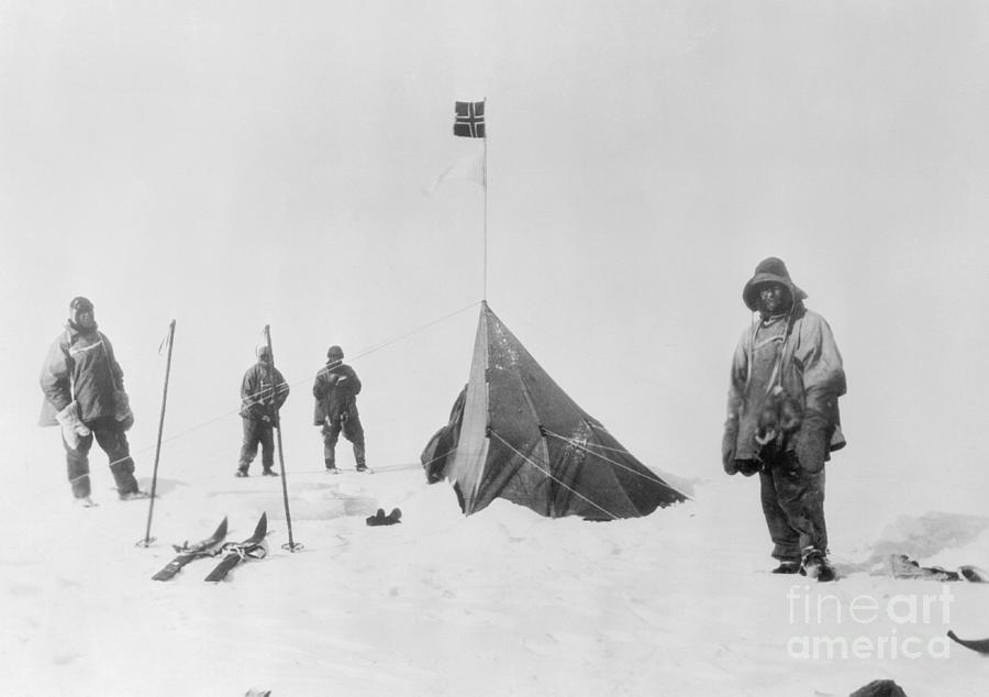 Captain Robert Falcon Scott And Party By Bettmann