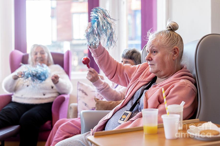 Care Home Residents In Activity Session Photograph By Jim Varney Science Photo Library Fine