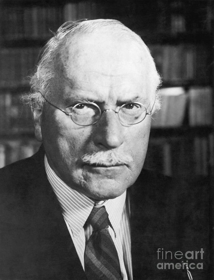 Portrait of the Swiss doctor psychiatrist Carl Gustav Jung (1875-1961)  (Portrait of Carl Jung Swiss psychiatrist and psychotherapist who founded