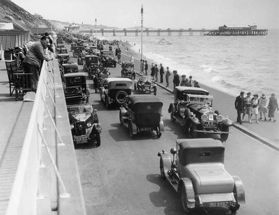 Cars Driving Along Bournemouth Photograph by Heritage Images