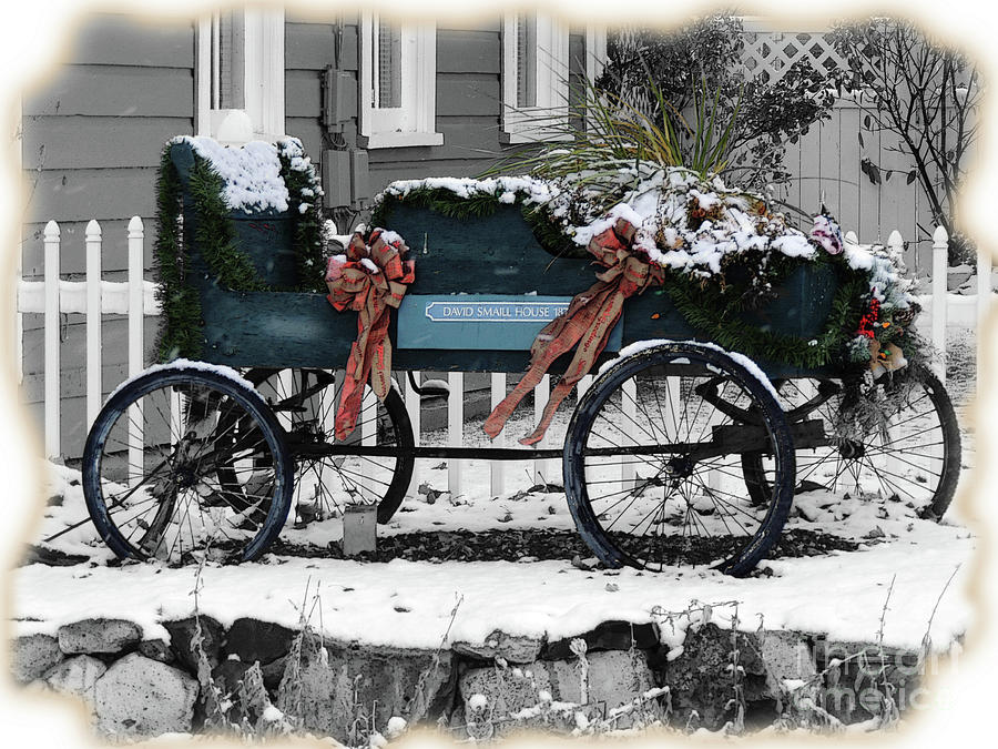 Carson's Christmas Wagon Photograph by Robert Ball - Fine Art America
