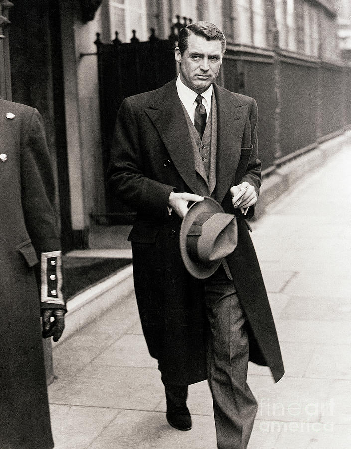 Cary Grant In London Photograph by Bettmann