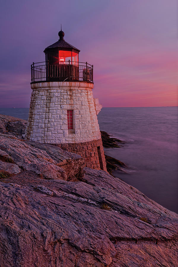 Lighthouse Photograph - Castle Hill Lighthouse by Susan Candelario