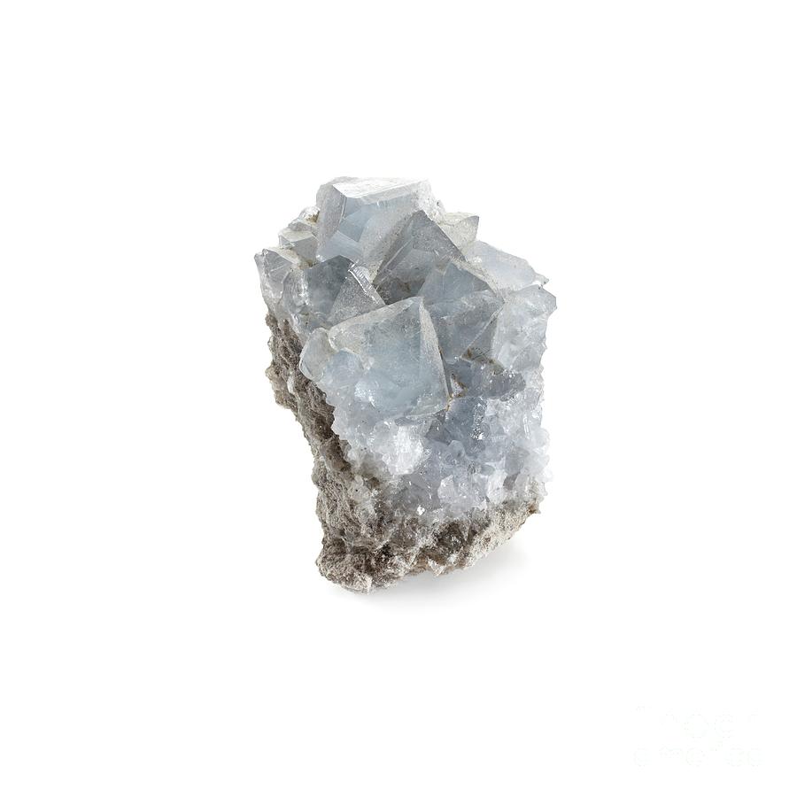 celestite-healing-properties-benefits-meditation-crystals-crystals