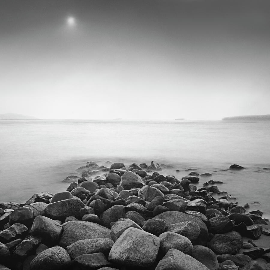 Black And White Photograph - Challenge by Moises Levy