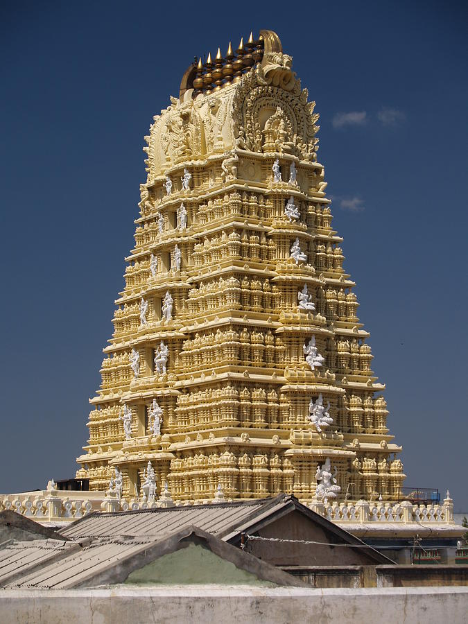 Chamundeswari Hill Temple, Mysore Photograph by Nick Williams