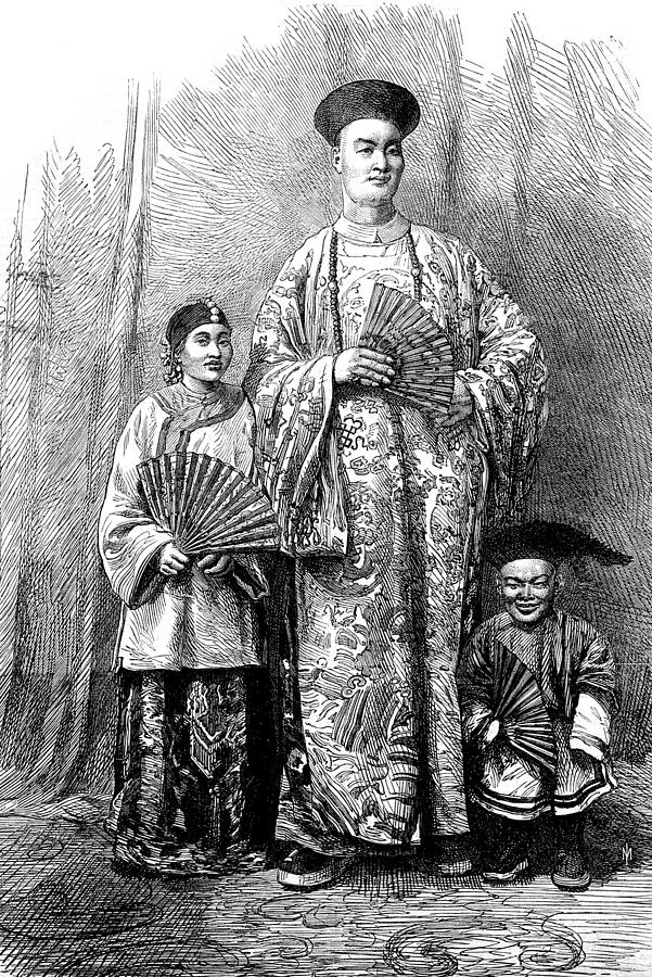 Chang Woo Gow, The Chinese Giant Photograph by Science Source