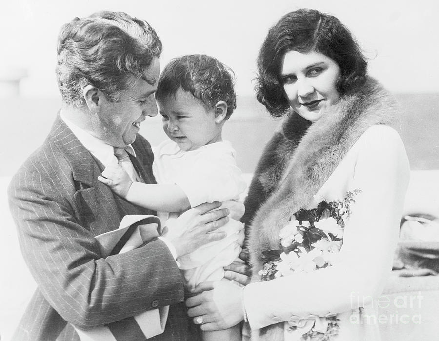 Charles And Lita Chaplin With Infant Son Photograph by Bettmann