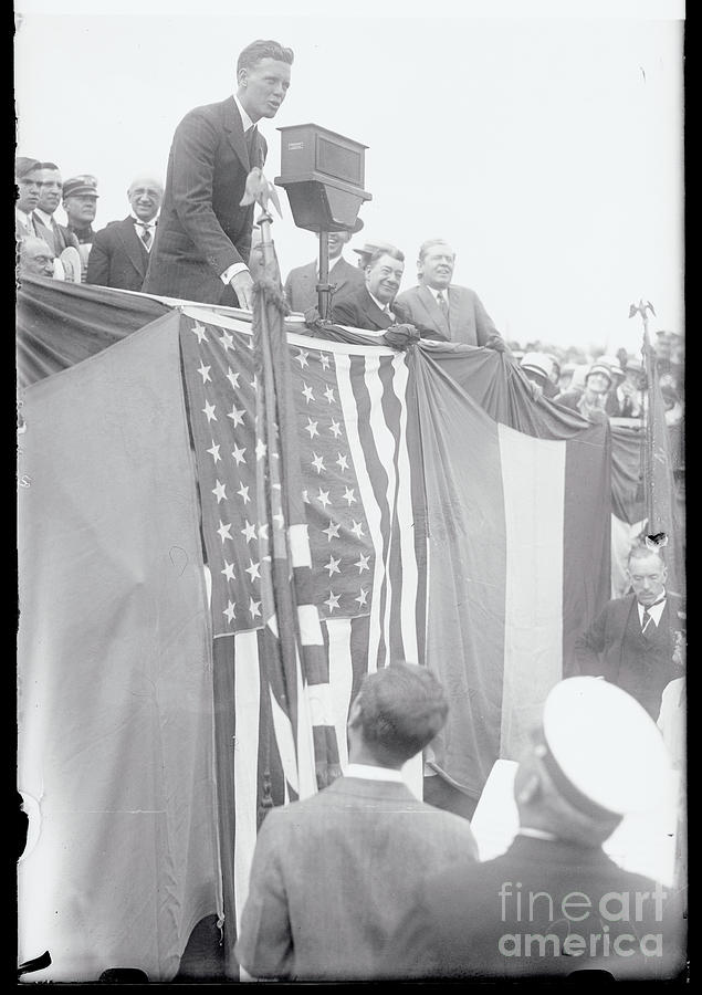 Charles Lindbergh Adressing Crowd Photograph by Bettmann