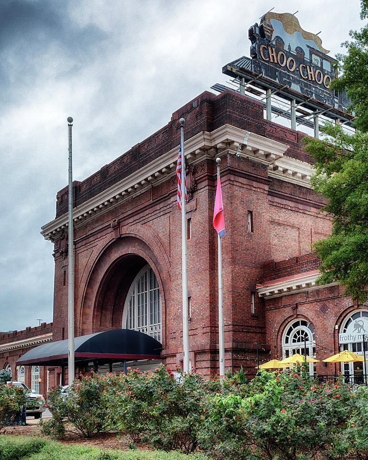 Chattanooga Choo Choo Hotel 2 Photograph by Susan Rissi Tregoning