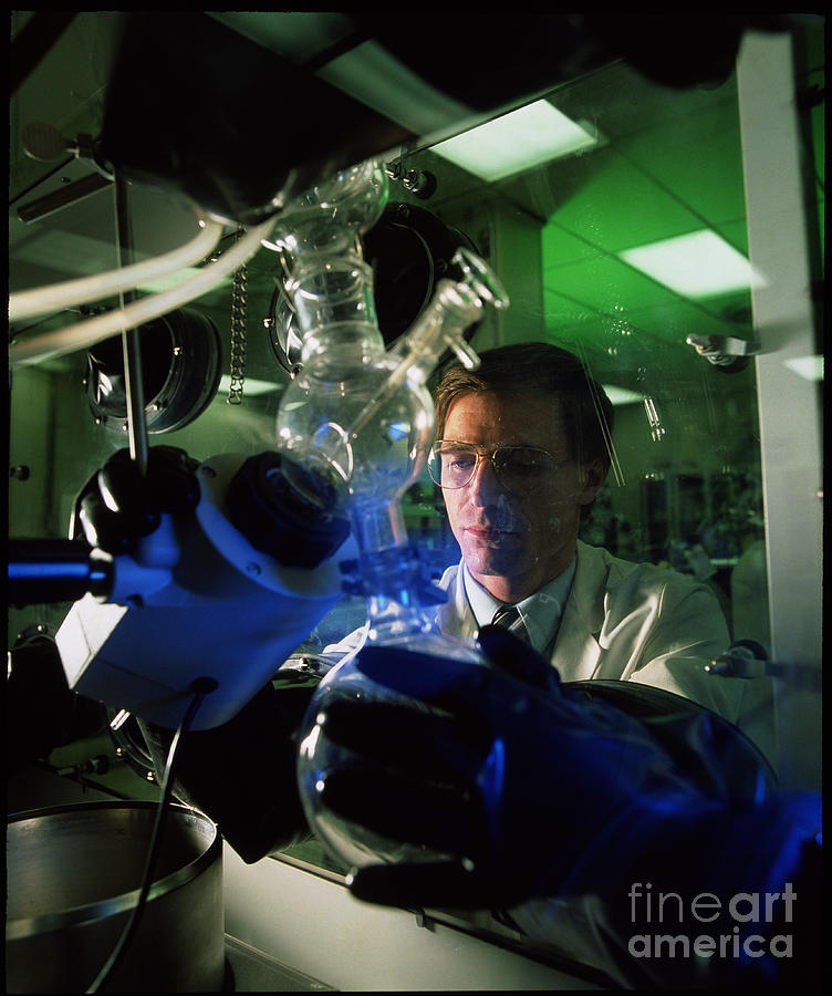 Clean Room Photograph - Chemist Using A Glove Box by Malcolm Fielding, Johnson Matthey Plc/science Photo Library
